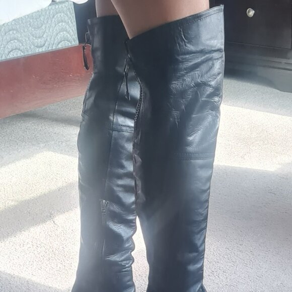 Guess Above Knee Boots - Picture 4 of 16